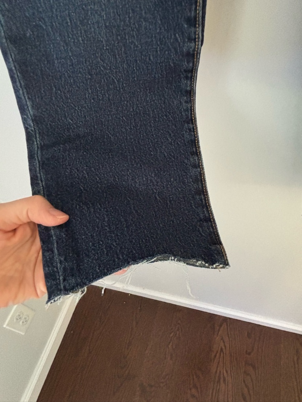 Old Navy Dark Wash Raw Hem OG Ankle Straight Jean Size 0 NWT - Picture 11 of 14